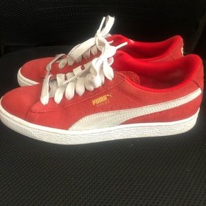 Puma Sneakers: Boys 6